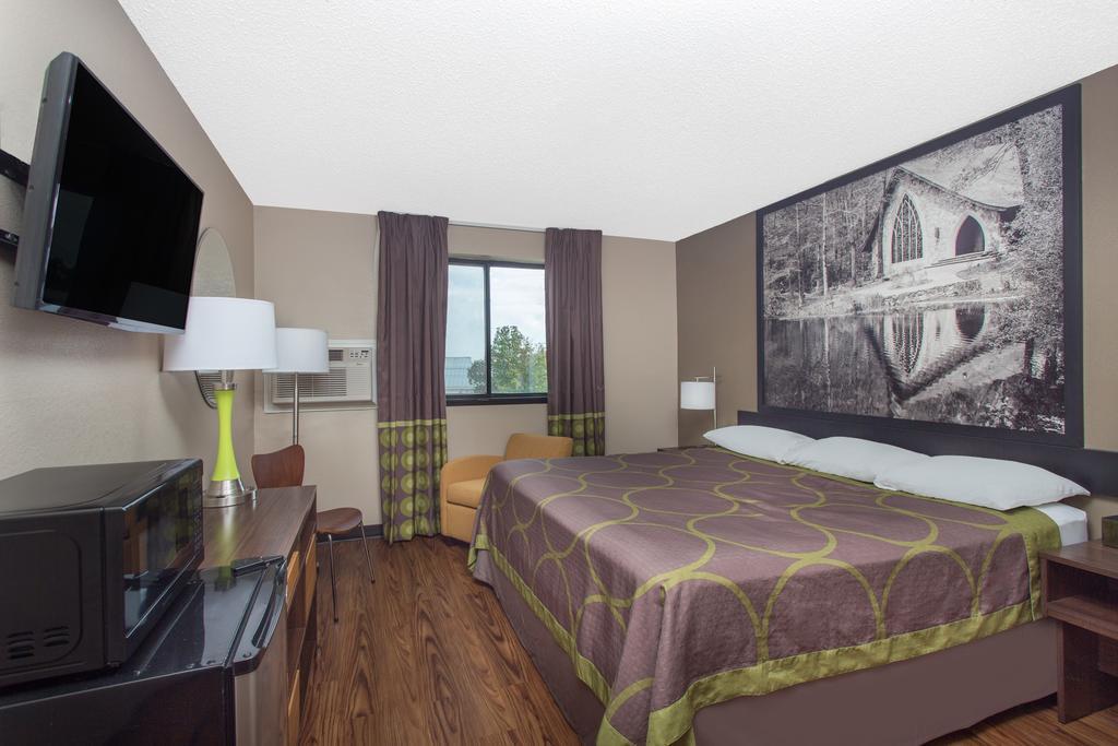 Super 8 By Wyndham Columbus Airport Hotell Eksteriør bilde