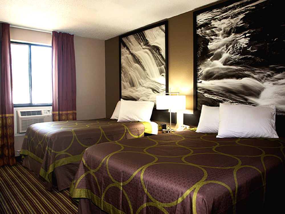 Super 8 By Wyndham Columbus Airport Hotell Eksteriør bilde